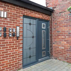 Modern Close To City Centre With Parking Leeds (West Yorkshire)